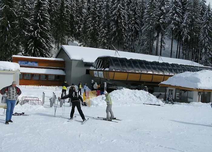 краси в комплекс зорница * Стойките